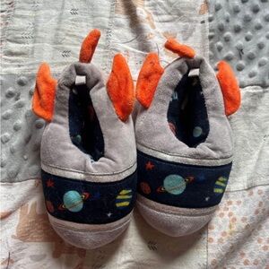 Toddler Wonder nation 7/8 space rocket ship slippers